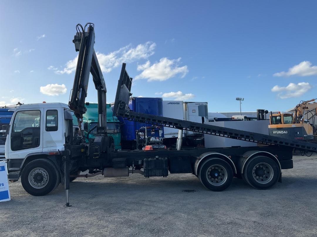 Photo '7' of Isuzu FVZ 1400 Tipper Crane Photo '7' of Isuzu FVZ 1400 Tipper Crane