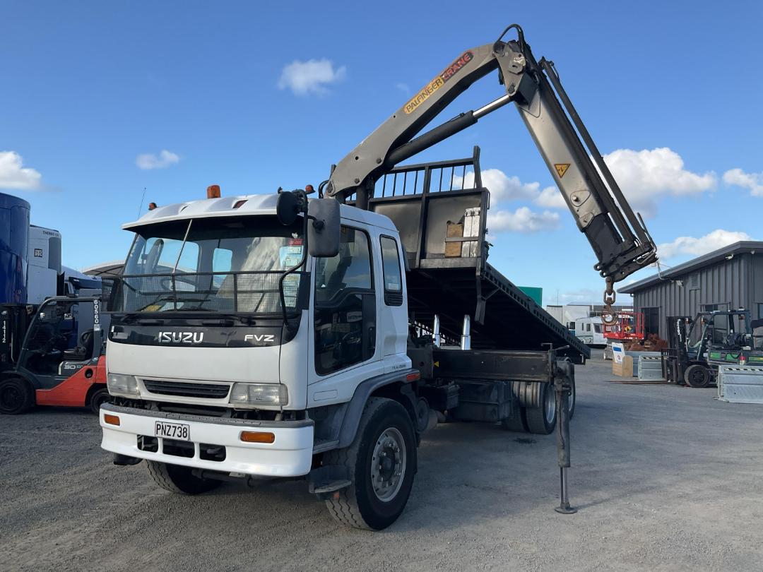 Photo '9' of Isuzu FVZ 1400 Tipper Crane Photo '9' of Isuzu FVZ 1400 Tipper Crane