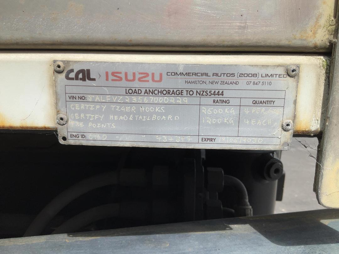 Photo '49' of Isuzu FVZ 1400 Flat Deck Crane