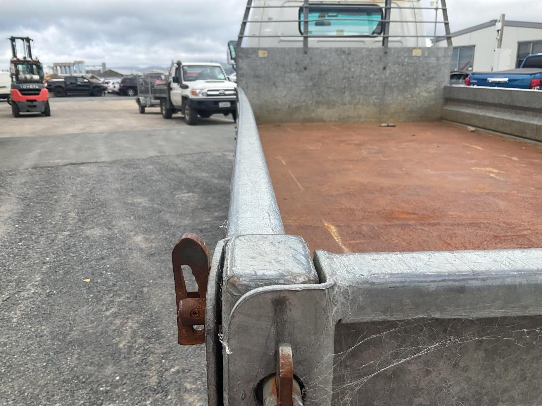 Photo '23' of Isuzu NPR 450M Flat Deck