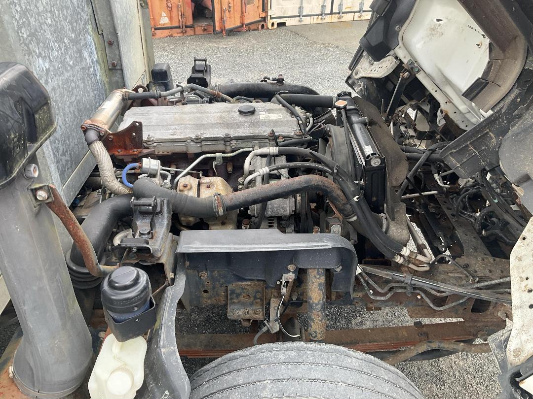 Photo '26' of Isuzu NPR 450M Flat Deck