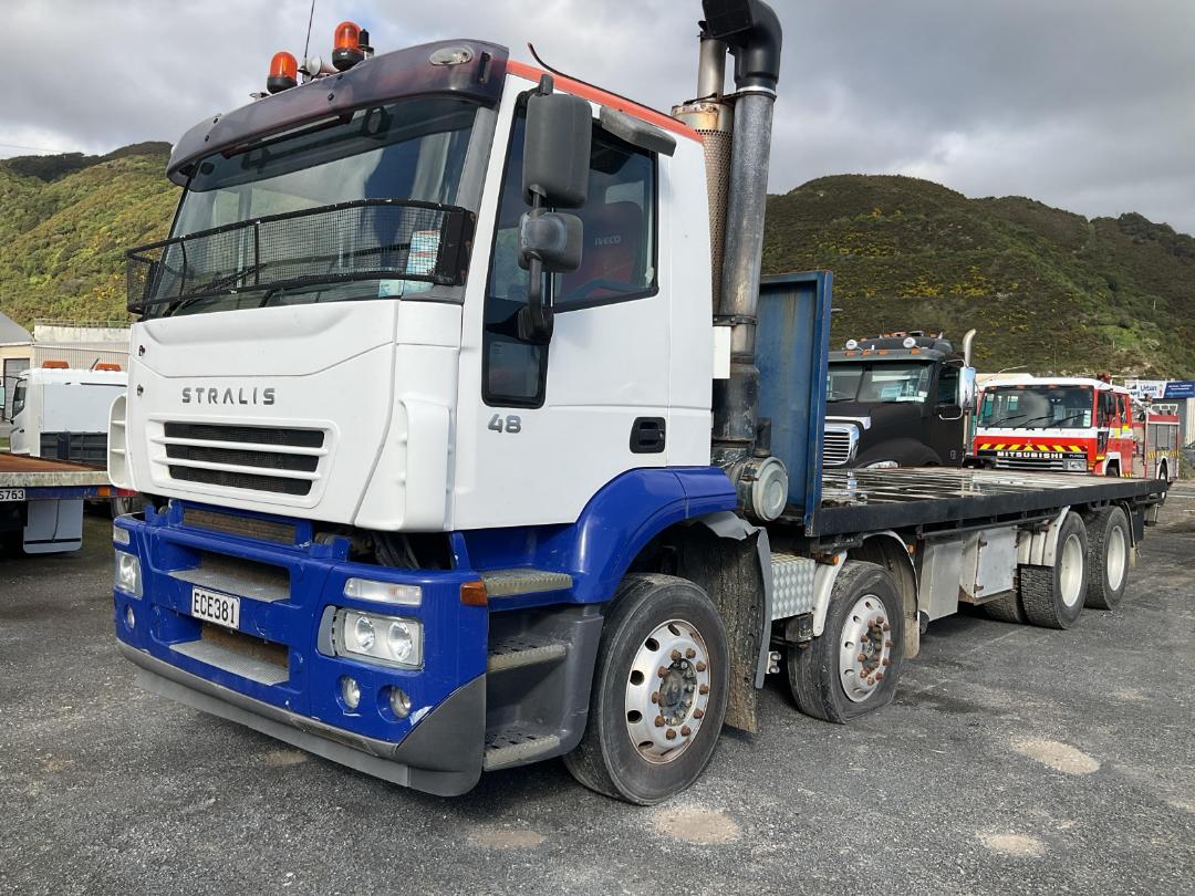 Photo '9' of Iveco Stralis 485 Flat Deck Photo '9' of Iveco Stralis 485 Flat Deck