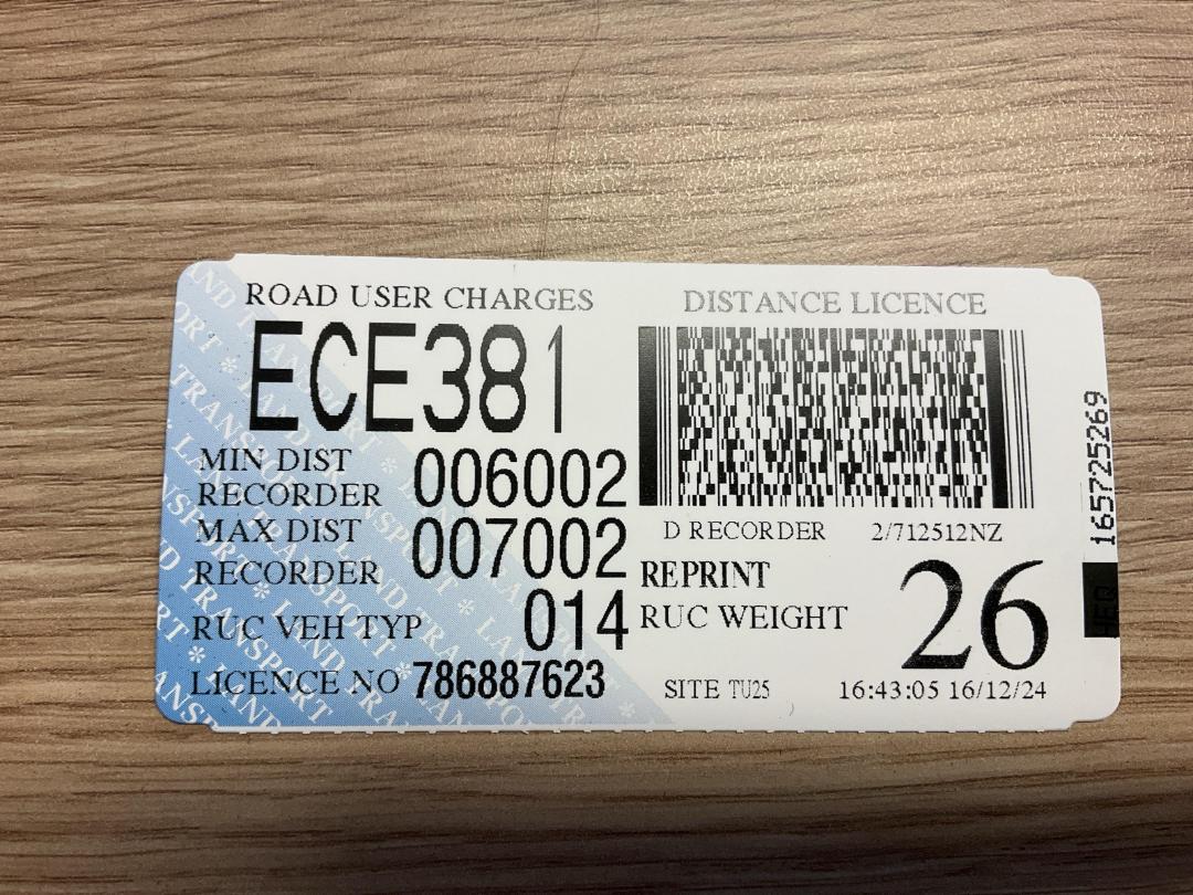 Photo '36' of Iveco Stralis 485 Flat Deck Photo '36' of Iveco Stralis 485 Flat Deck