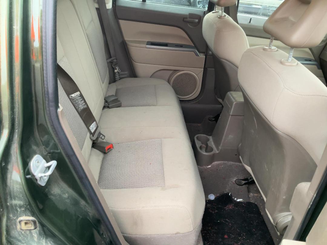 Photo '14' of Jeep Patriot