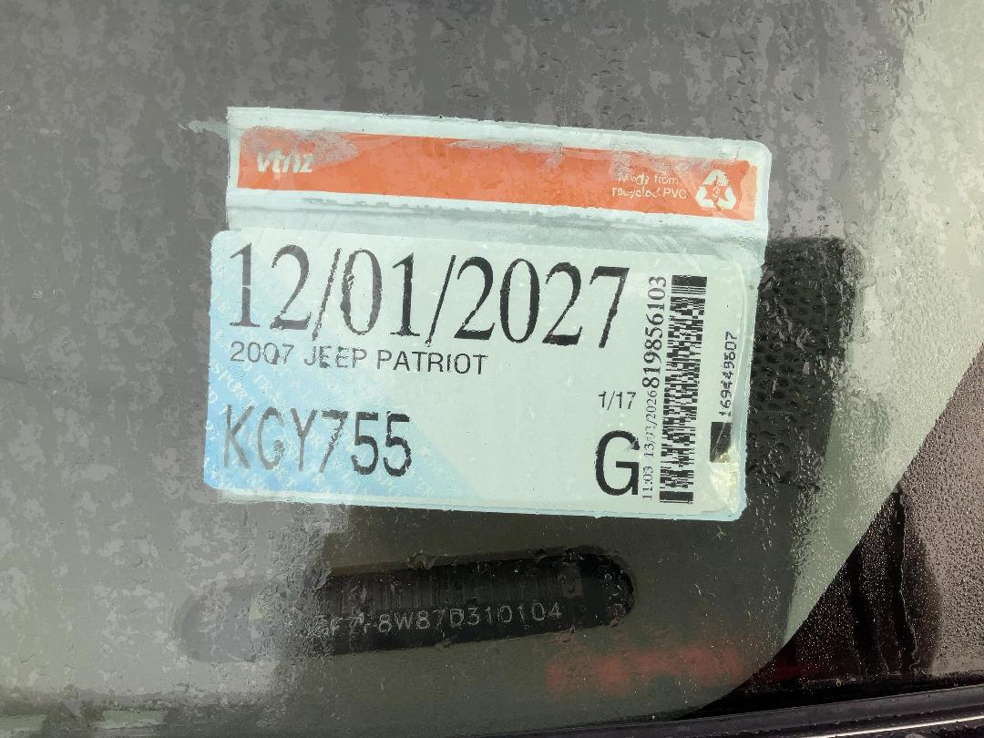 Photo '18' of Jeep Patriot