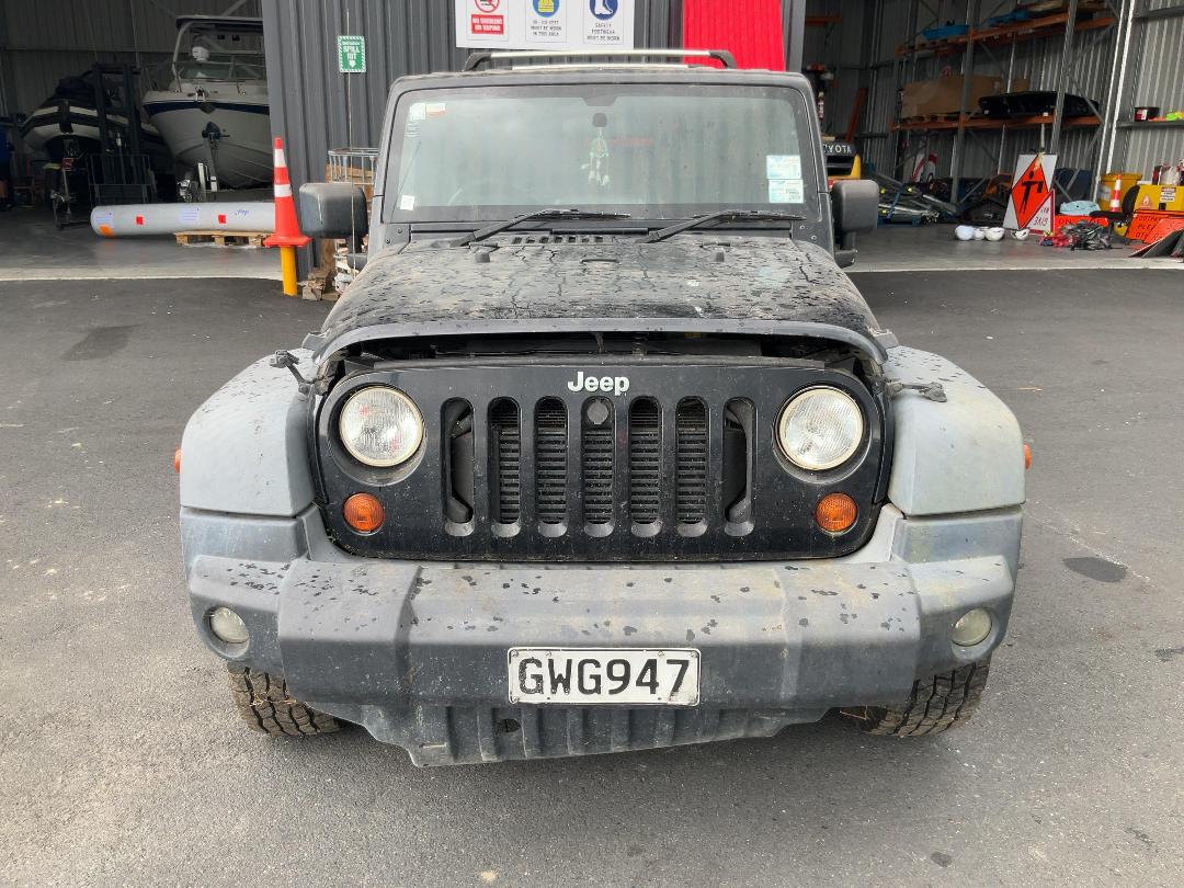 Photo '2' of Jeep Wrangler Sport