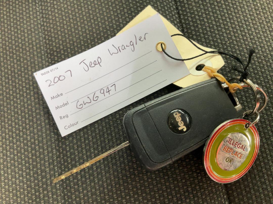 Photo '20' of Jeep Wrangler Sport