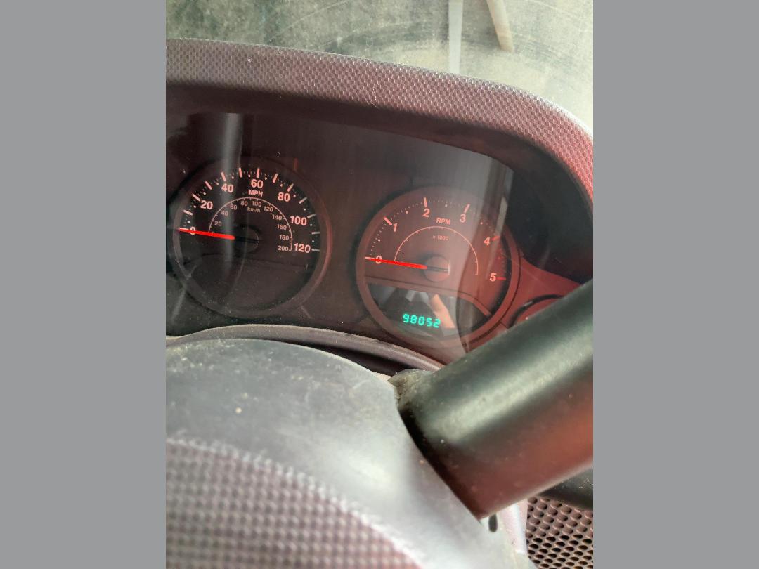 Photo '21' of Jeep Wrangler Sport