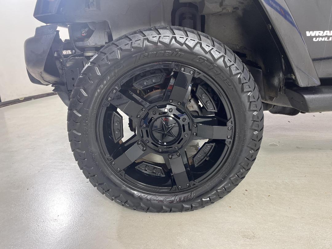 Photo '10' of Jeep Wrangler Photo '10' of Jeep Wrangler