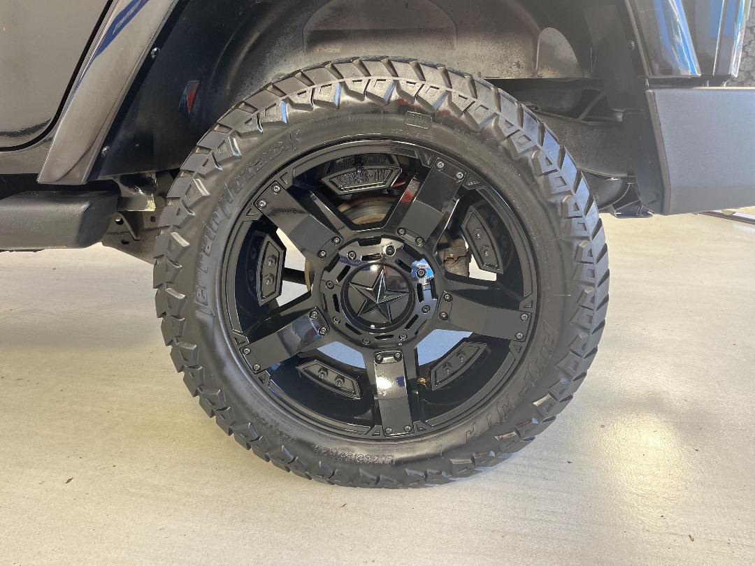 Photo '11' of Jeep Wrangler Photo '11' of Jeep Wrangler