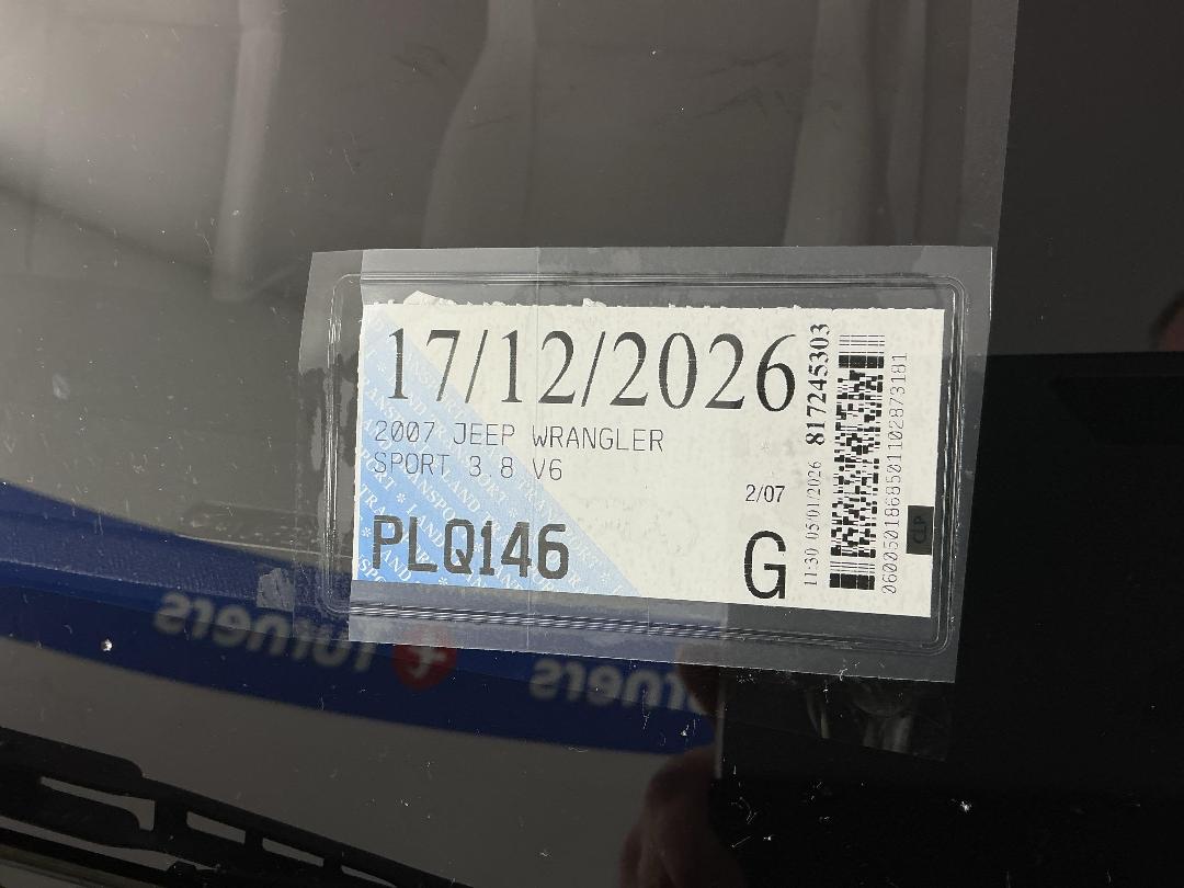 Photo '23' of Jeep Wrangler