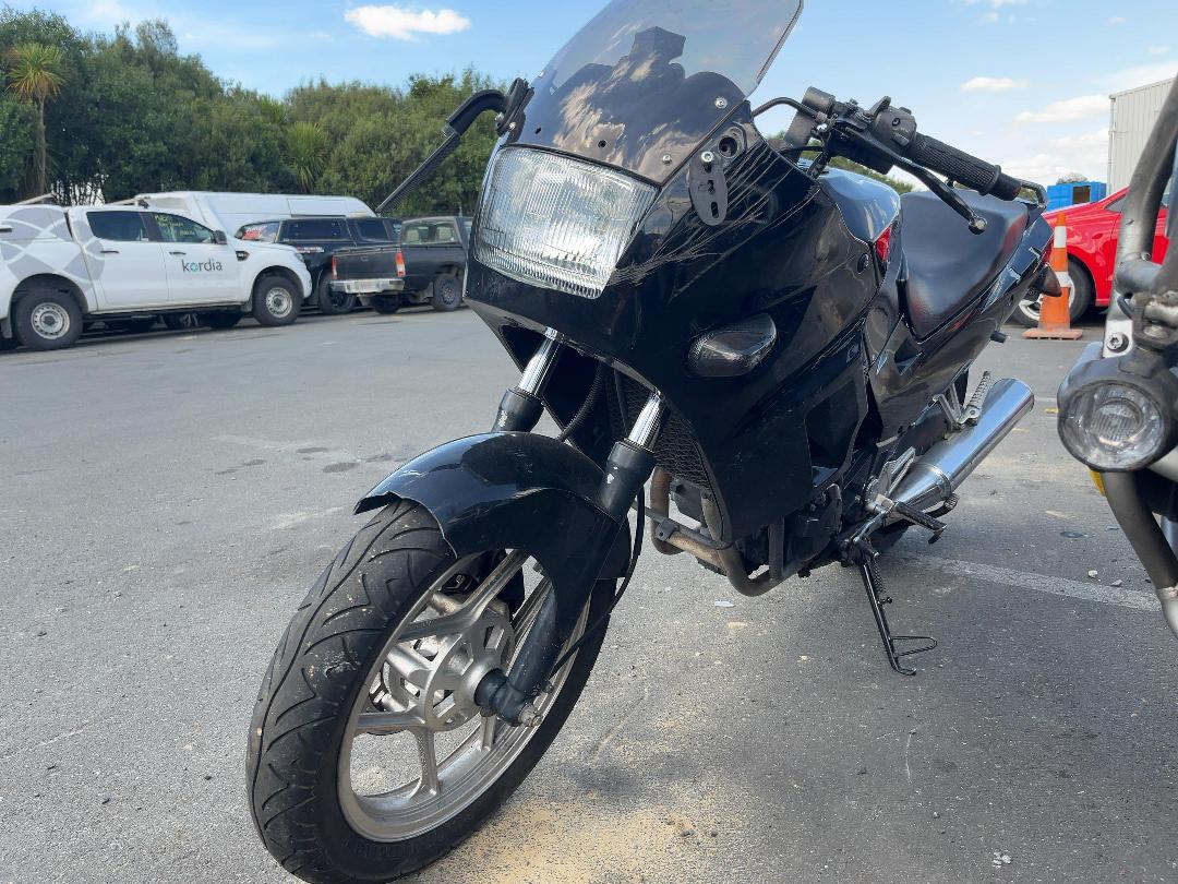 Photo '4' of Kawasaki EX 250F