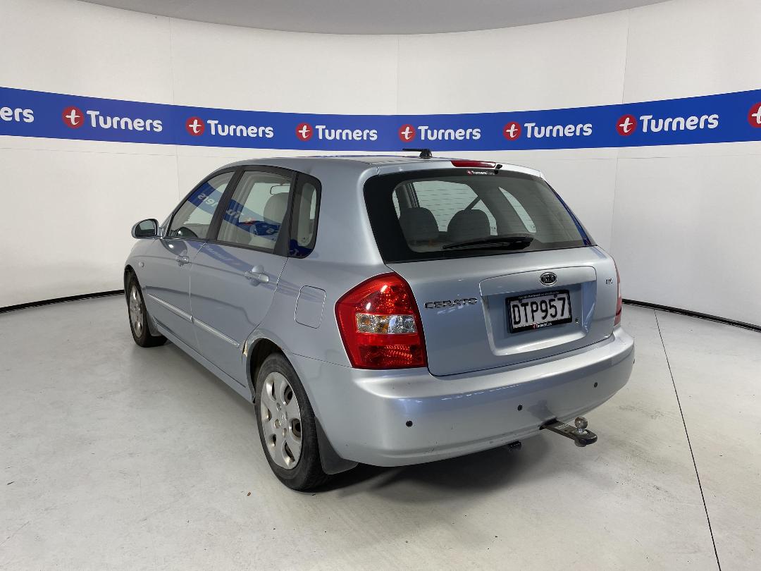 Photo '5' of KIA Cerato