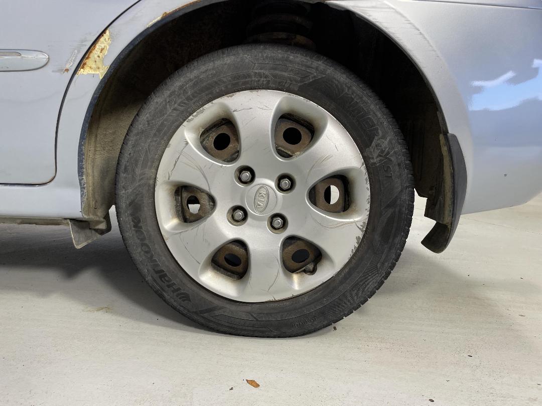 Photo '11' of KIA Cerato