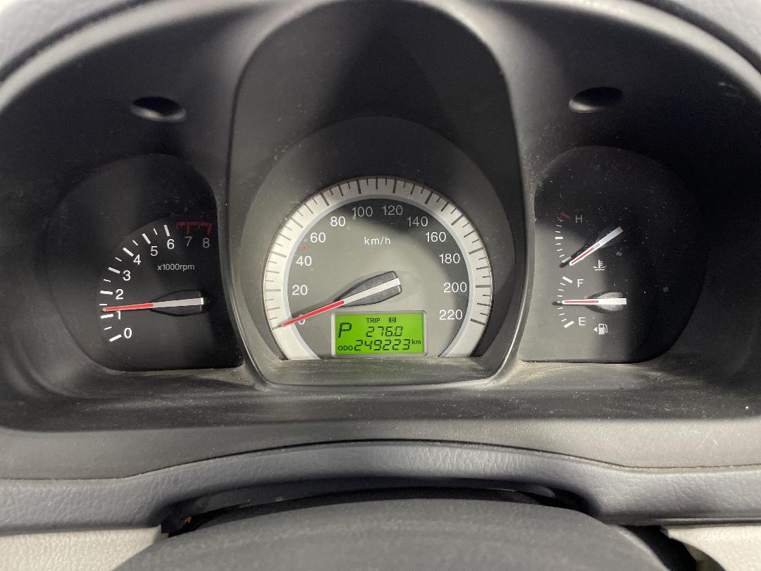 Photo '21' of KIA Cerato