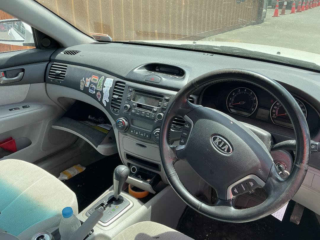 Photo '14' of KIA Magentis