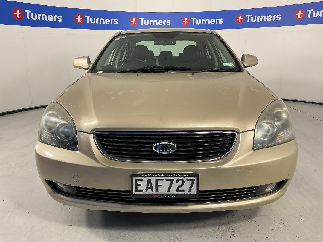 Photo '2' of KIA Magentis Photo '2' of KIA Magentis