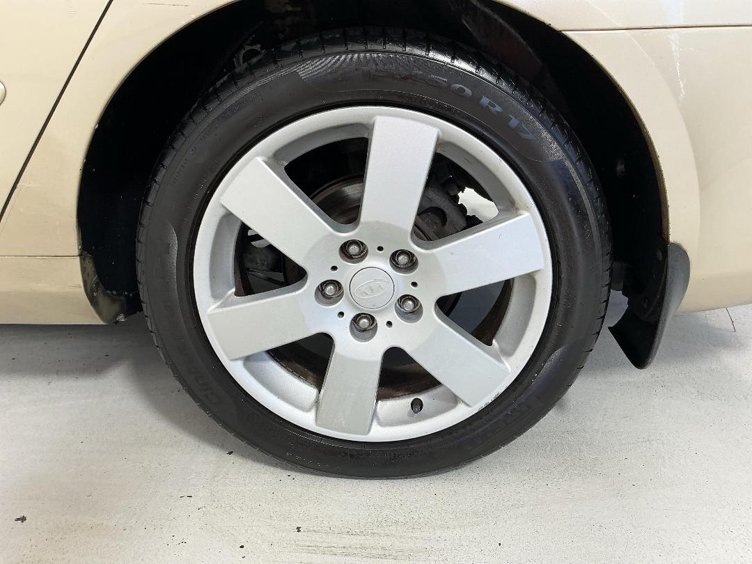 Photo '11' of KIA Magentis Photo '11' of KIA Magentis