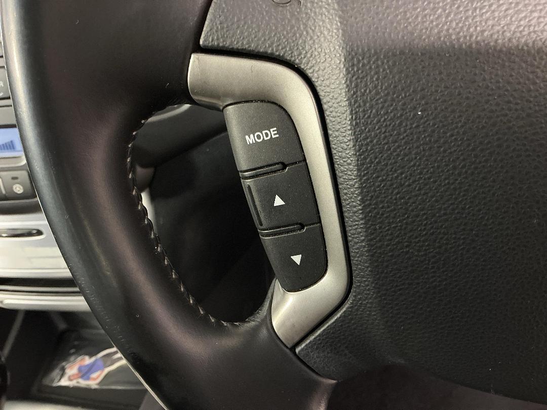 Photo '25' of KIA Magentis Photo '25' of KIA Magentis