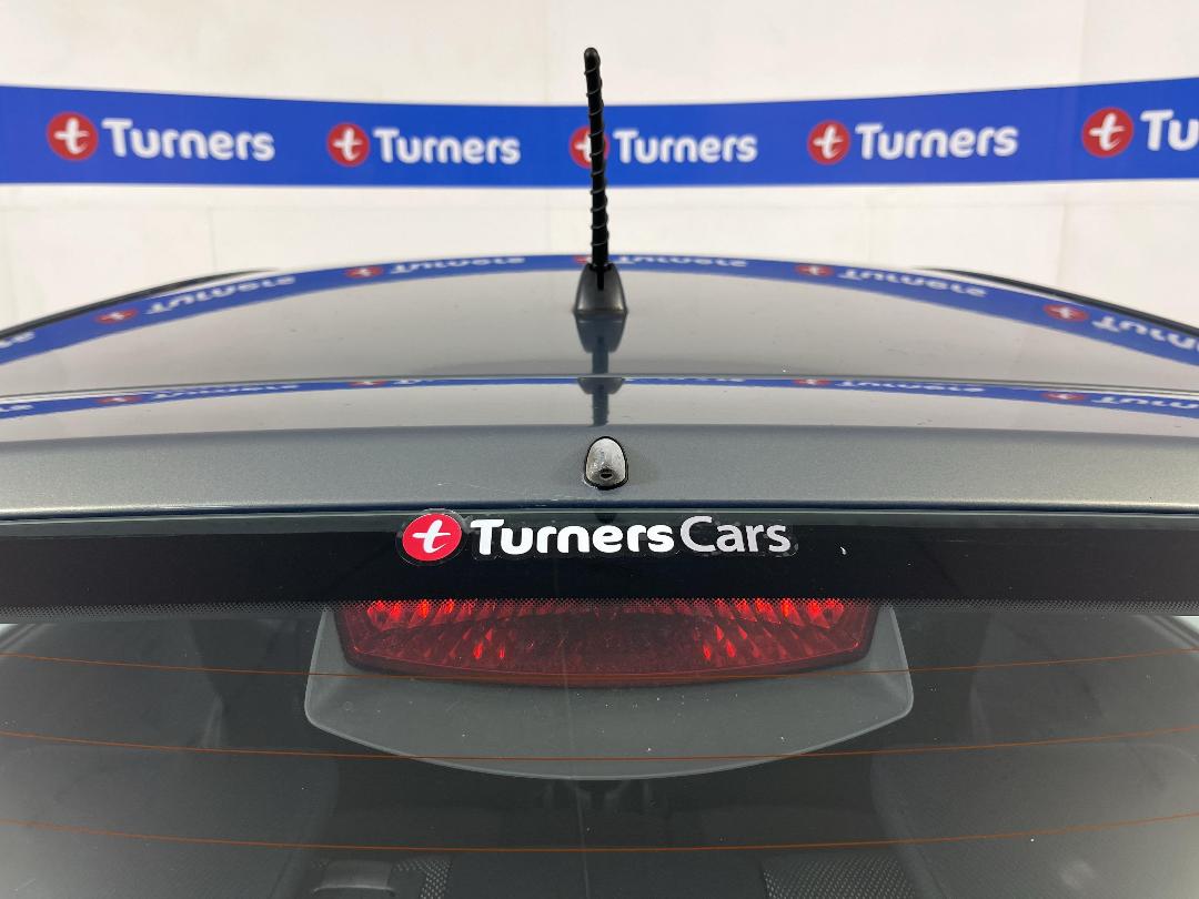 Photo '27' of KIA RIO Photo '27' of KIA RIO