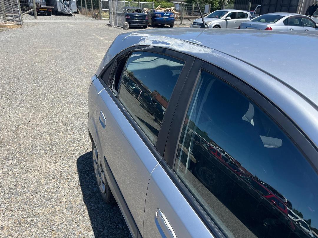 Photo '9' of KIA RIO Photo '9' of KIA RIO