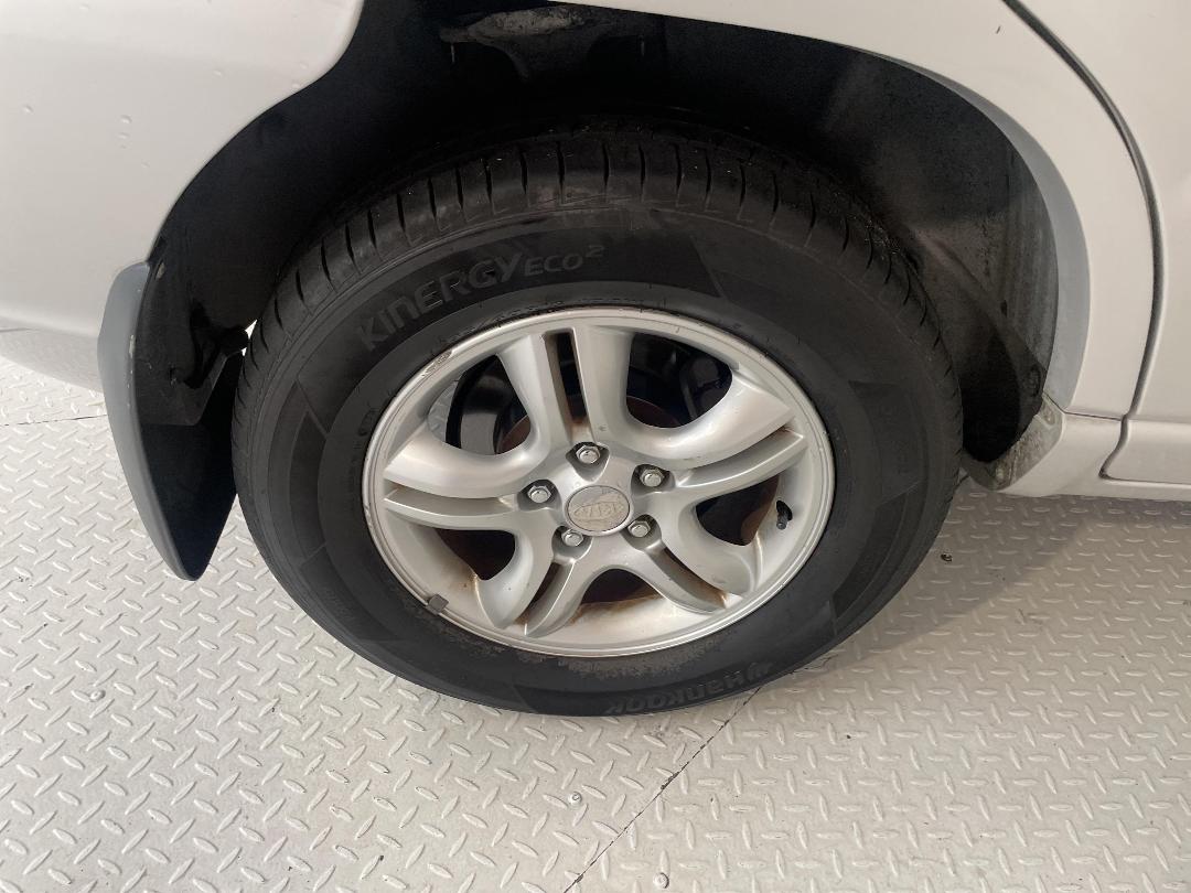 Photo '12' of KIA Sportage