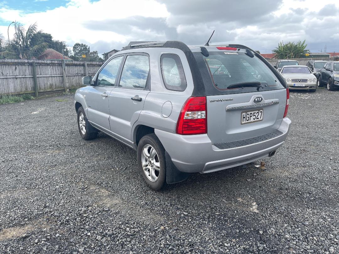 Photo '4' of KIA Sportage