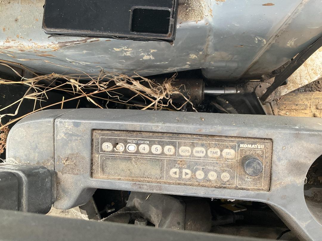 Photo '34' of Komatsu PC270-8 Excavator