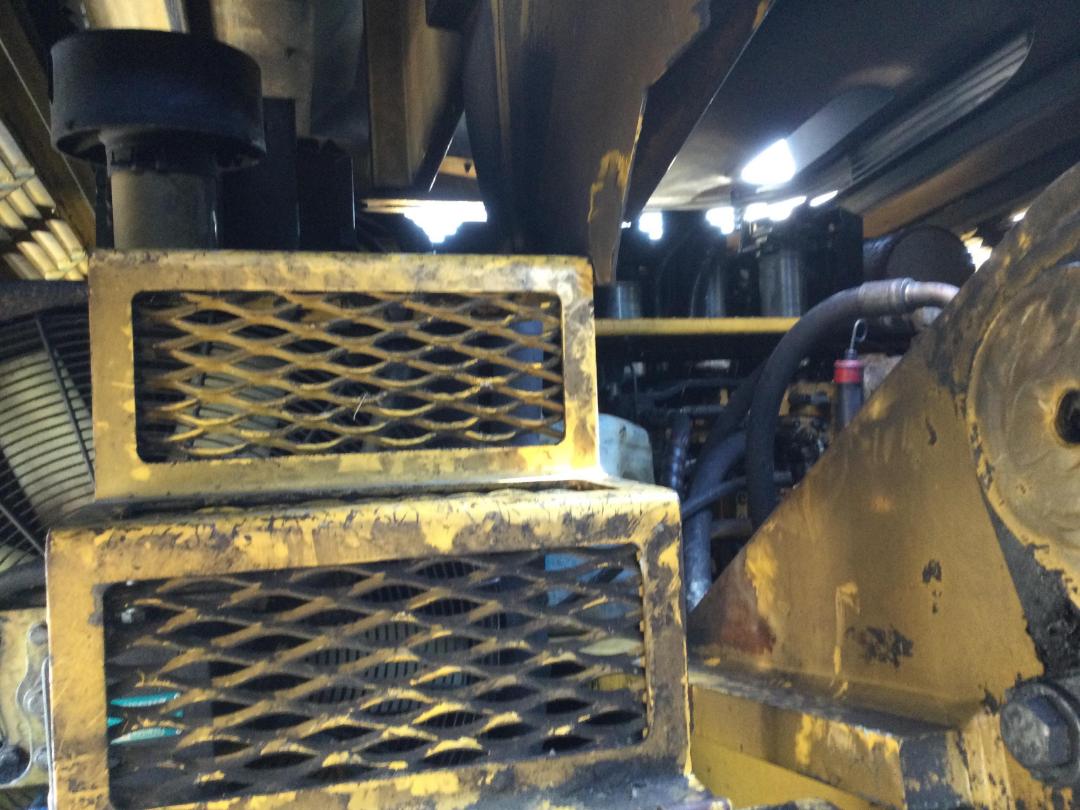 Photo '33' of Komatsu PC400LC-8 Log Harvester