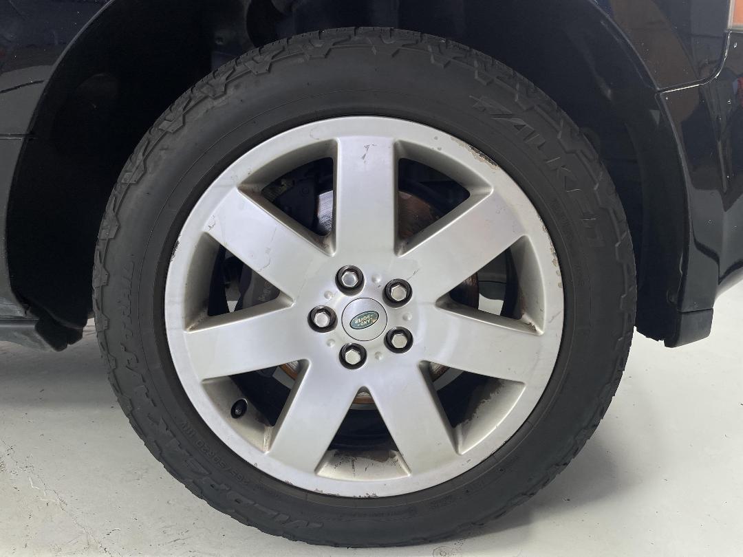 Photo '9' of Land Rover Range Rover Photo '9' of Land Rover Range Rover