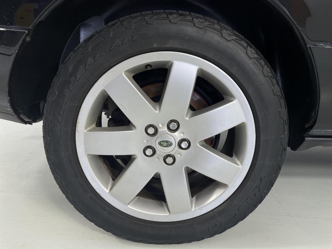 Photo '12' of Land Rover Range Rover Photo '12' of Land Rover Range Rover