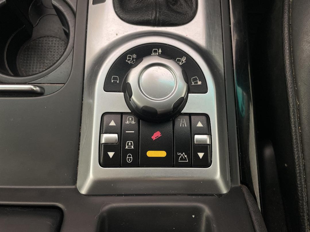 Photo '23' of Land Rover Range Rover Photo '23' of Land Rover Range Rover