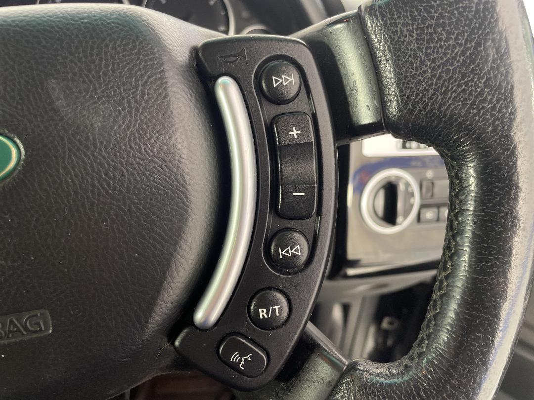 Photo '25' of Land Rover Range Rover Photo '25' of Land Rover Range Rover