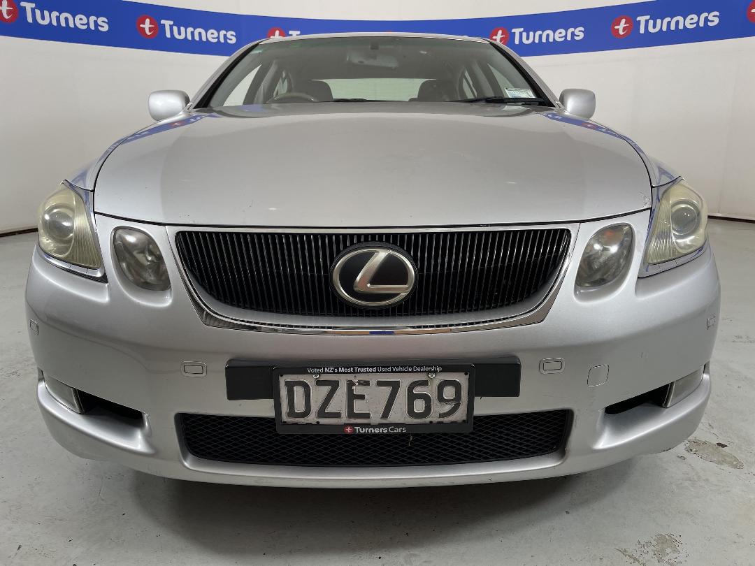 Photo '2' of Lexus GS300