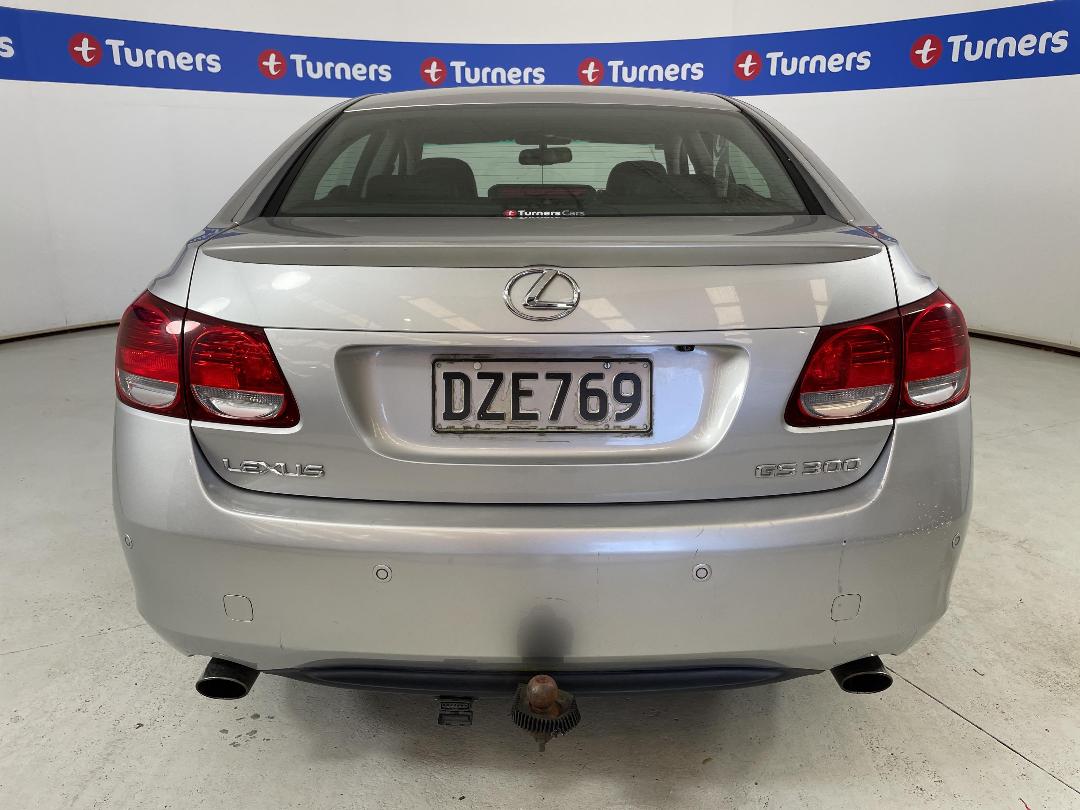Photo '6' of Lexus GS300