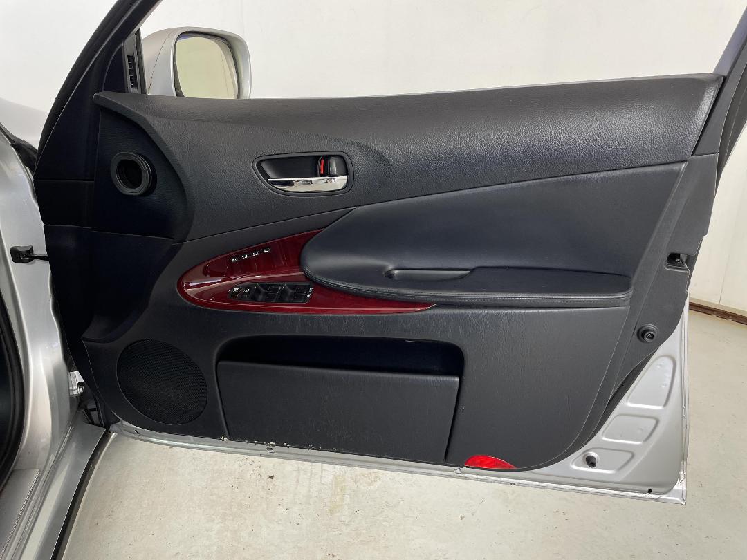 Photo '15' of Lexus GS300