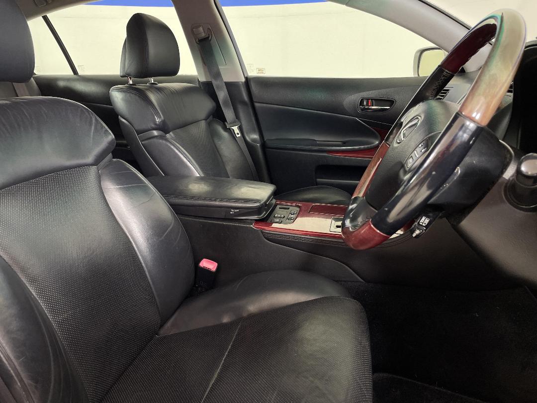 Photo '16' of Lexus GS300