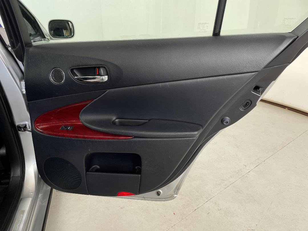 Photo '19' of Lexus GS300