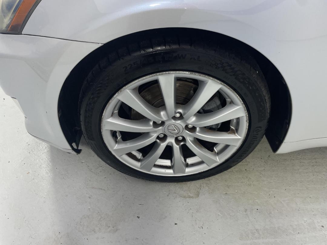 Photo '10' of Lexus IS250 Photo '10' of Lexus IS250