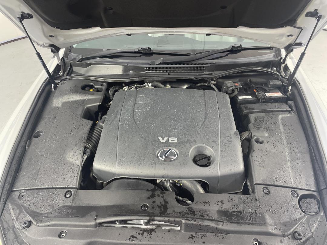 Photo '13' of Lexus IS250 Photo '13' of Lexus IS250