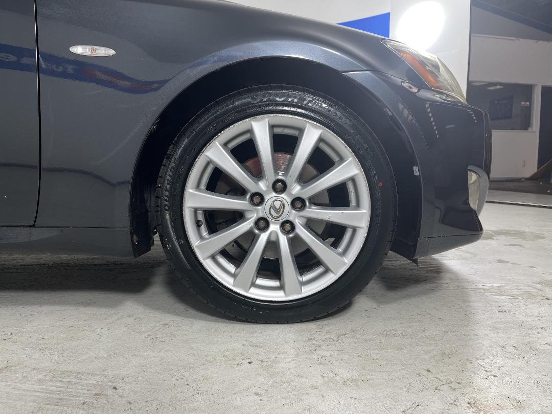 Photo '9' of Lexus IS250 Photo '9' of Lexus IS250