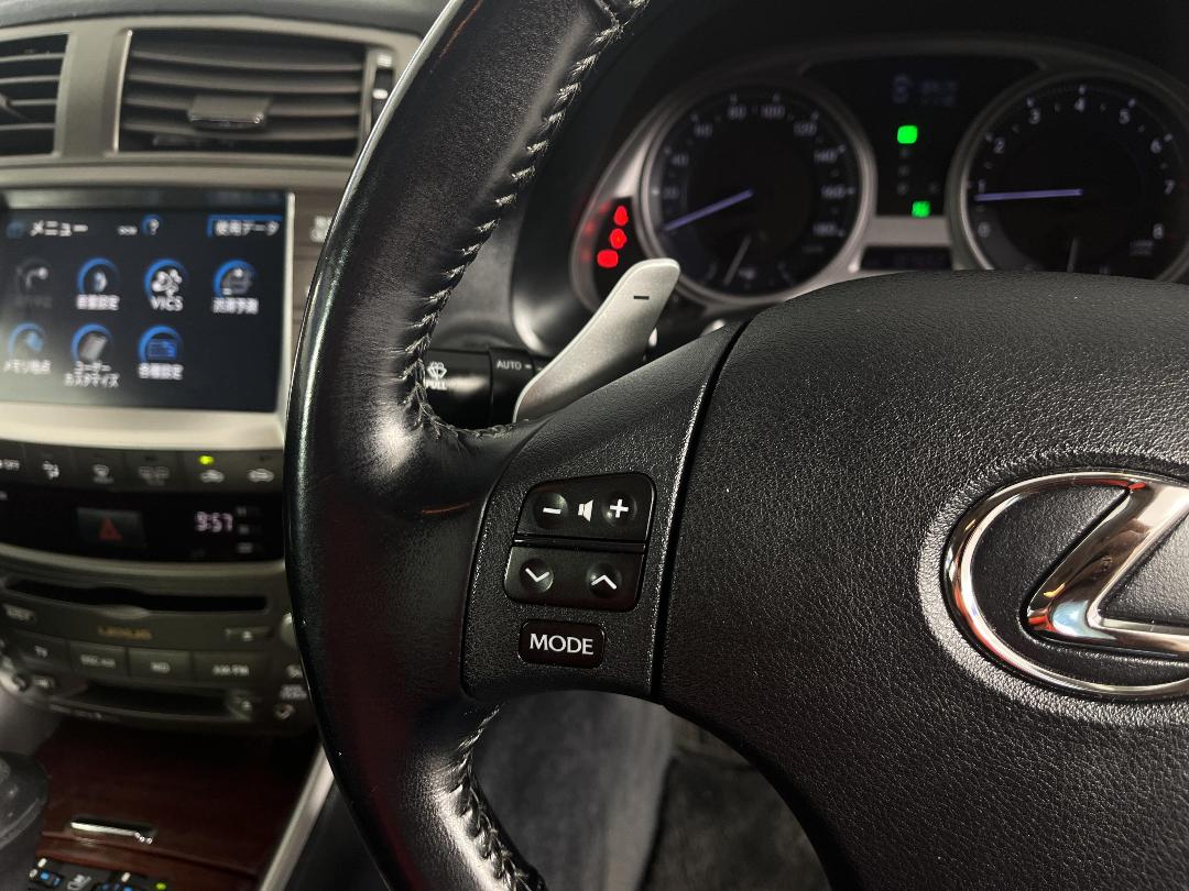 Photo '29' of Lexus IS250 Photo '29' of Lexus IS250