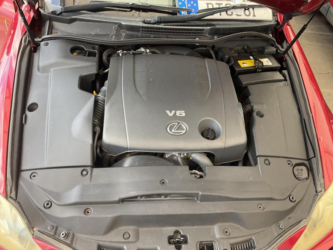 Photo '16' of Lexus IS250 LTD Photo '16' of Lexus IS250 LTD