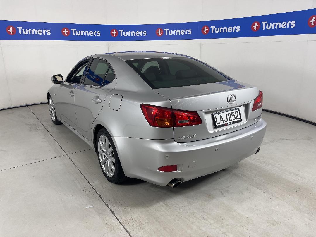 Photo '5' of Lexus IS250 Photo '5' of Lexus IS250