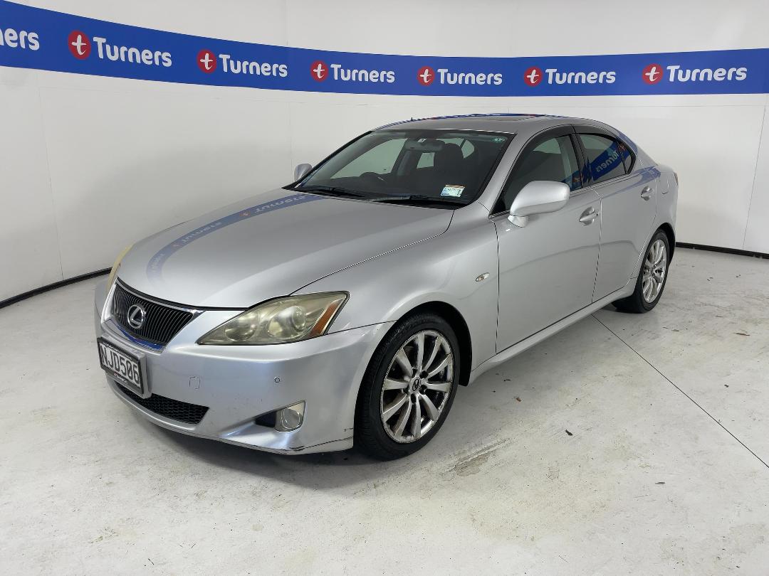 Photo '4' of Lexus IS250