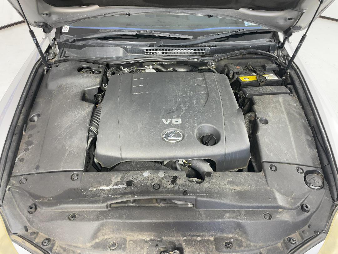 Photo '13' of Lexus IS250