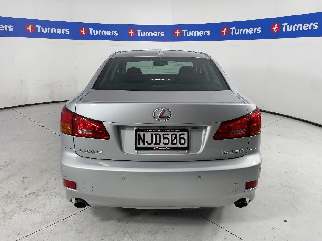 Photo '6' of Lexus IS250