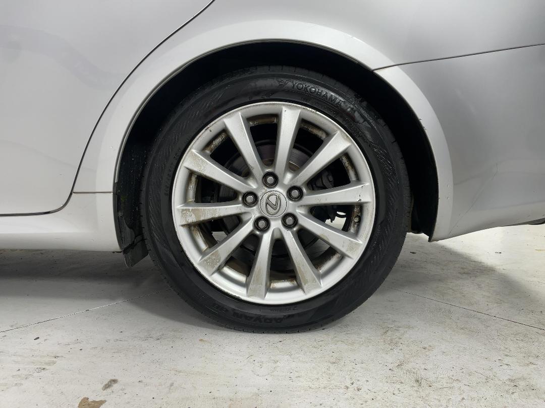 Photo '11' of Lexus IS250