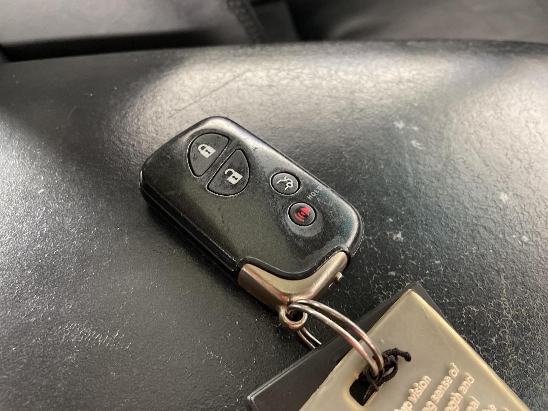 Photo '22' of Lexus LS460 Photo '22' of Lexus LS460