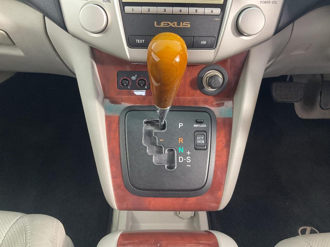 Photo '18' of Lexus RX350